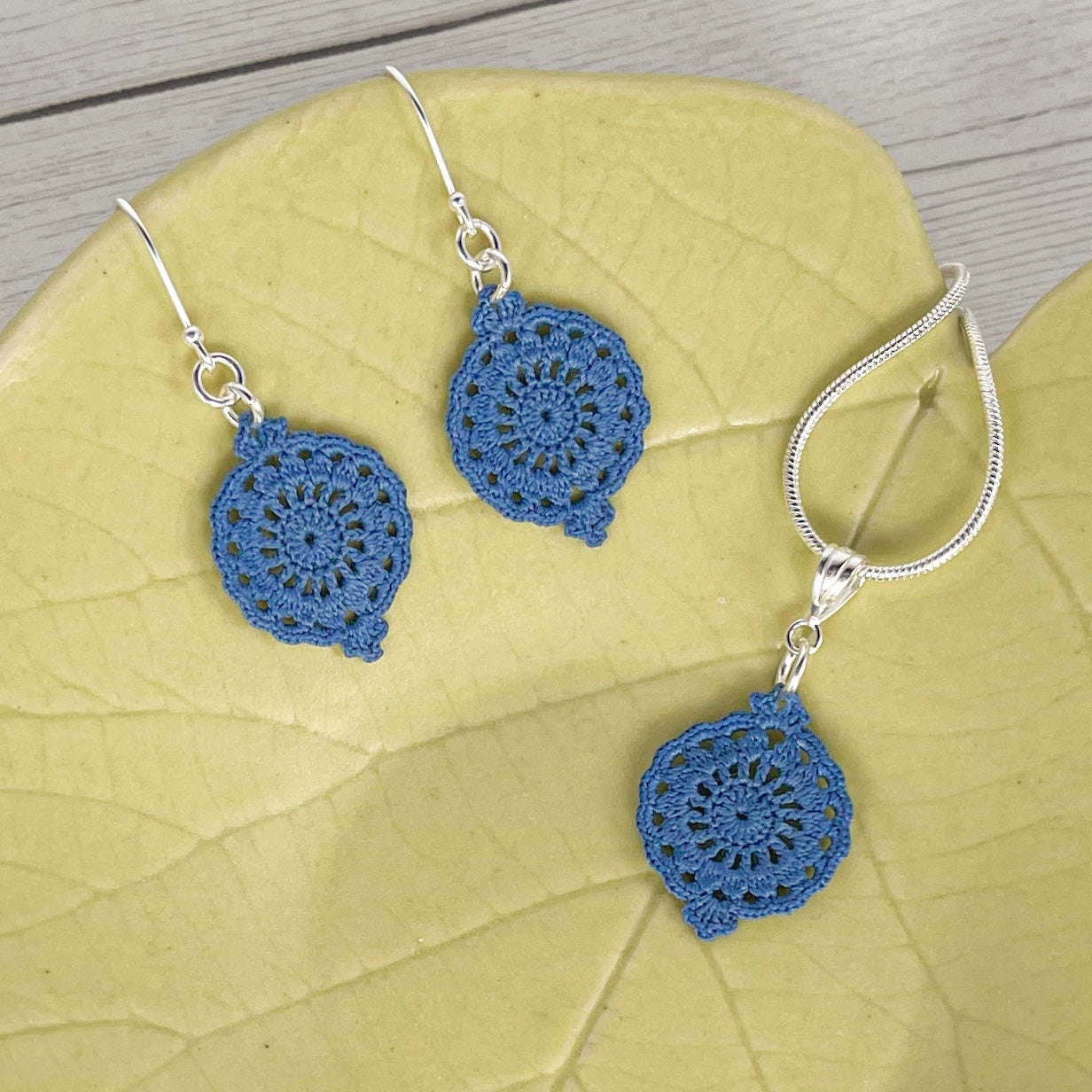 Filigree Cirque Micro Crocheted Cotton Earrings